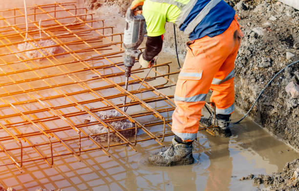Best Commercial Concrete Services in Oliver, PA